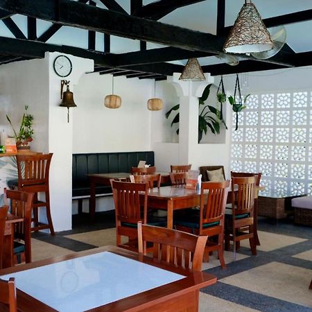 Red Knight Gardens Hotel Davao City Екстериор снимка