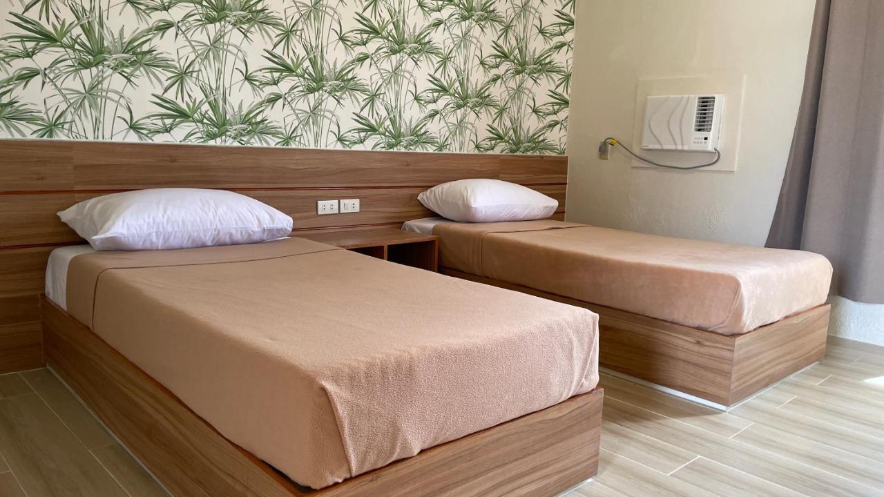 Red Knight Gardens Hotel Davao City Екстериор снимка