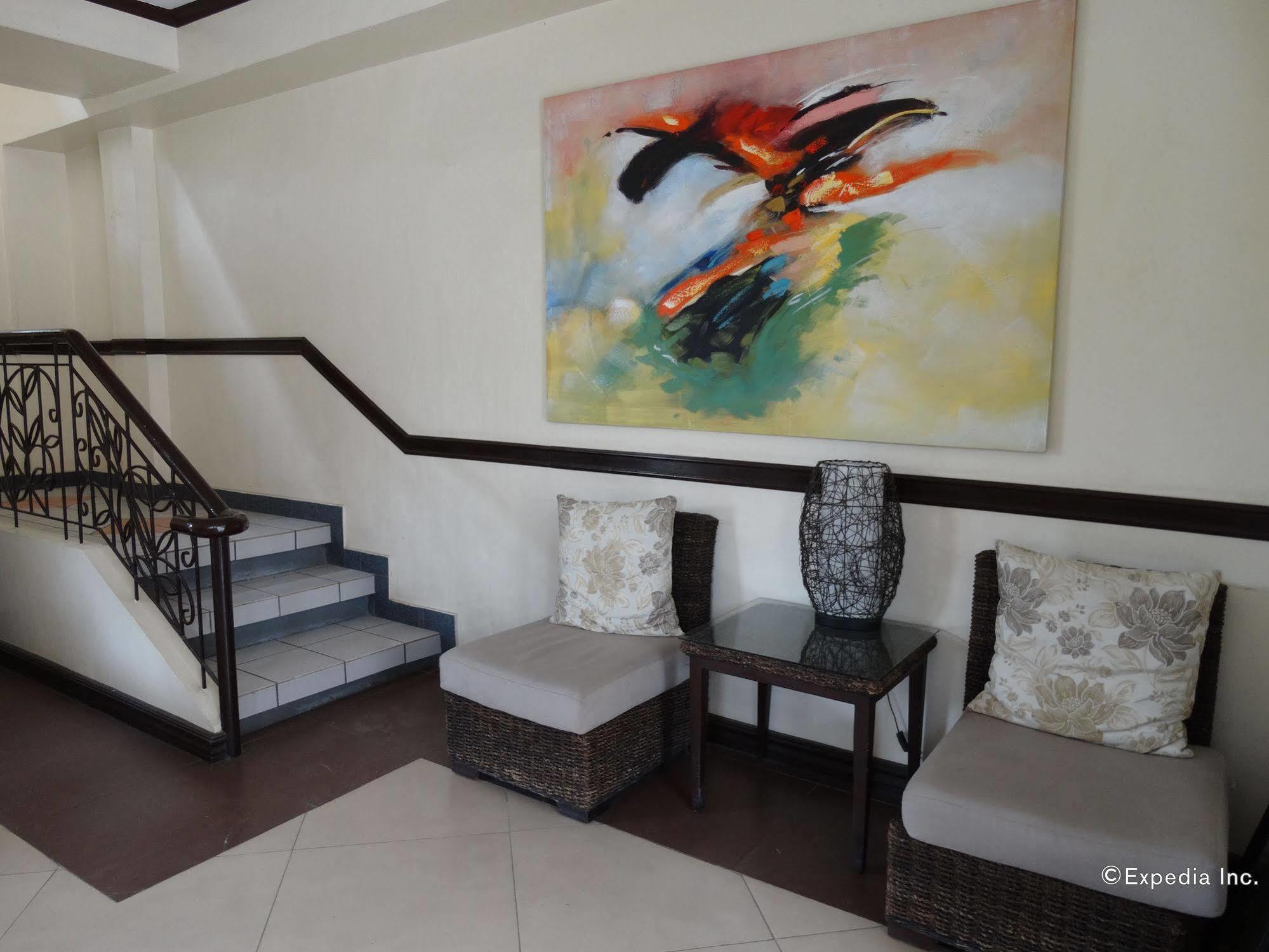 Red Knight Gardens Hotel Davao City Екстериор снимка